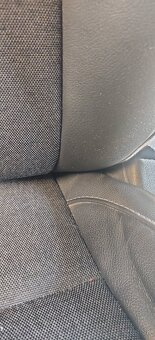 Hyundai i30 sedačky, od 2017 - 6