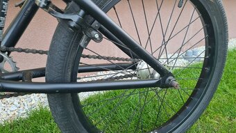 KHE BIKES SILENCER 2022 TOP STAV - 6