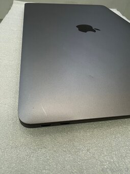 ZÁRUKA | MacBook Air 2020 - 6