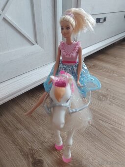 Barbie koník - 6