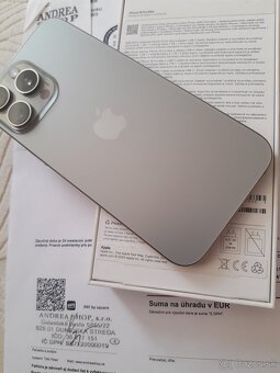 Apple iPhone 16 Pro Max 256 GB prírodný titá - 6
