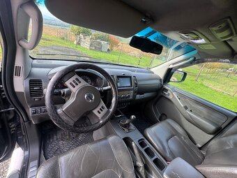 Predám Nissan Navara 2.5 - 6