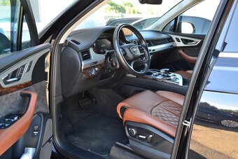 Audi Q7 3.0 TDi - 6