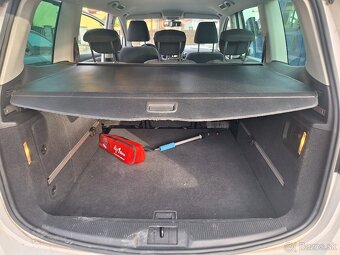 Volkswagen Sharan 2.0 Tdi 103 kw 5/2011 AT/6 DSG - 6