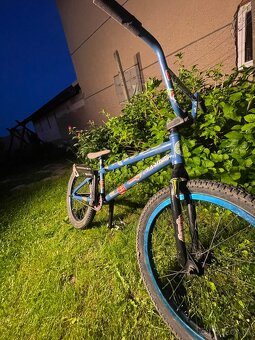 BMX - 6