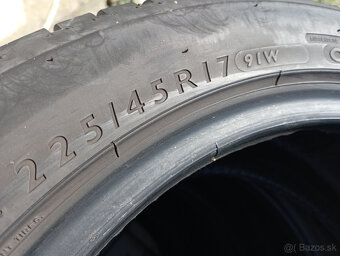 225/45/17 Dunlop letné pneu 4ks - 6