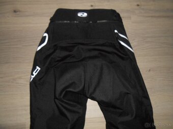 Predam nove damske moto nohavice HELD o velkosti XS - 6