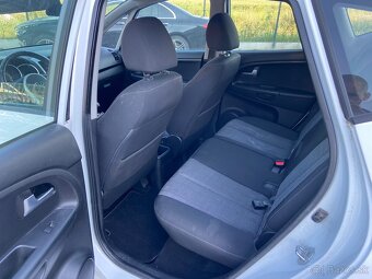 Kia Venga 1,4CRDi 12/2010 - 6