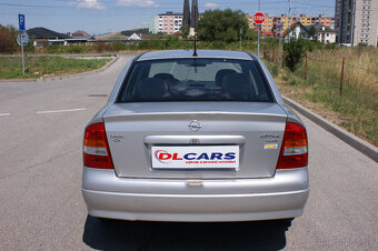 Opel Astra 1.4 16V - 6