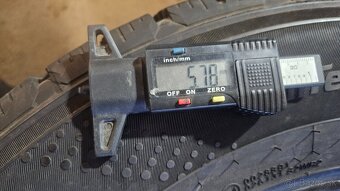 Zimne Pneumatiky kumho 215/70 r15c - 6