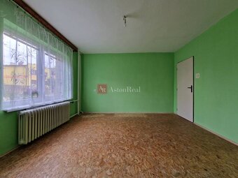 AstonReal: predaj priestranný rodinný dom s garážou - Veľký - 6