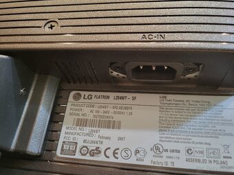 20" LG Flatron L204WT-SF, rozlíšenie 1680×1050, DVI a VGAvv - 6