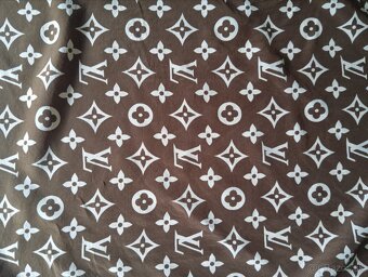 Hodvábný šal 75x78cm Louis Vuitton -Paris - 6
