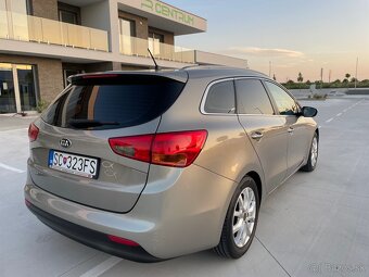 KIA Ceed 1.6 GDI LX Silver - 6