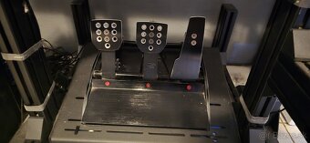 Fanatec raicing simulator - 6