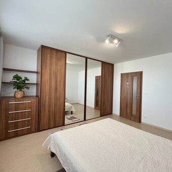 PRIESTRANNÝ 3-IZBOVÝ BYT NA PRENÁJOM — BRATISLAVA, Podzáhrad - 6