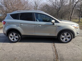 Ford Kuga 4×4 - 6