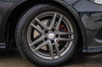 Mercedes-Benz A 180 BlueEFFICIENCY, 90kW - 6