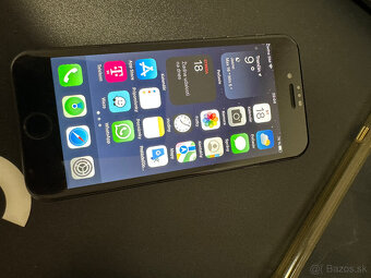 Apple iPhone 8 64GB TOP stav - 6