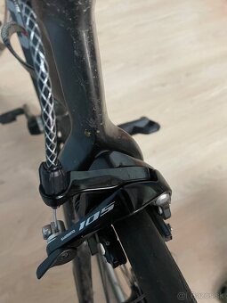 Predam cestny karbonovy bicykel - 6