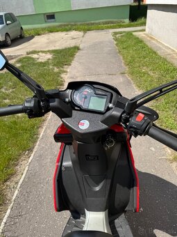 Aprilia sr 50 ditech Factory - 6