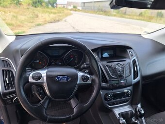 Ford Focus - 6