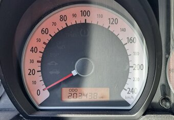 Predam Kia cee d 1,6 - 6