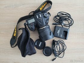 Nikon D7100 + AF-S DX NIKKOR 18-105mm + batoh - 6