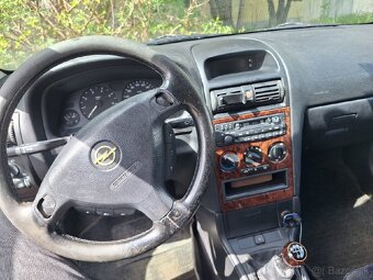 Opel Astra G caravan 1.8 - 6