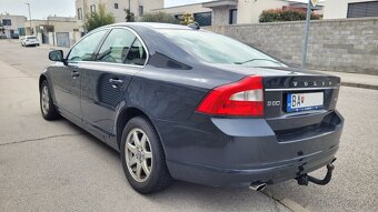 Volvo S80 2.4 D5 manuál - 6