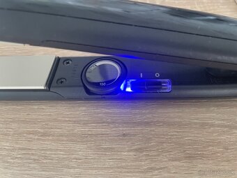 Žehlička na vlasy Remington S3500 čierna - 6