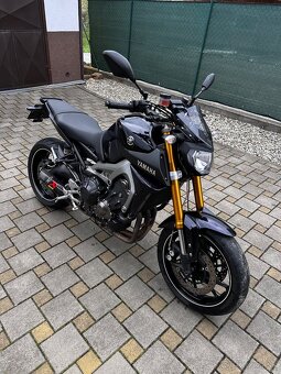 Yamaha mt09 - 6