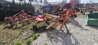 Zhrňovač sena zn Stoll s kardanom - 6
