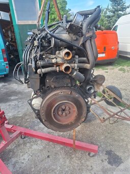 Motor 2.8hdi 94kw - 6