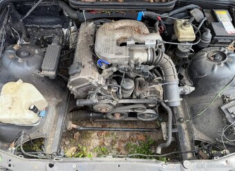 Rozpredám bmw e36 compact - 6