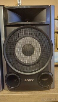SONY MHC - GTZ3I 700W Hi-Fi
700 W Hi-Fi system - 6