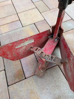 Dvojriadkovač Agzat, tera vari - 6