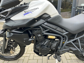 Triumph Tiger 800 XC 2012 - 6