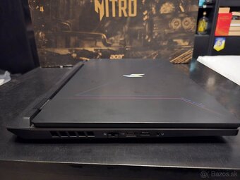 Acer Nitro 17.3" RTX4070 - 6