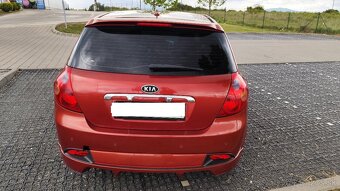 Predám - KIA CEED 1,6 CRDI r.v. 2007 - 6