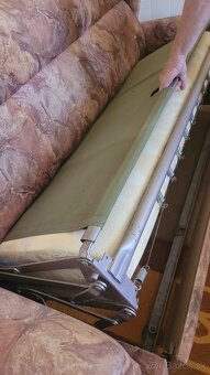 Rozťahovacia sedačka + 2 kreslá typu ušiak - 6