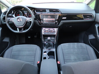 Volkswagen Touran 2.0 TDI Highline 2016 - LED, PANORAMA - - 6