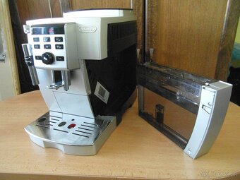 DeLonghi - 6