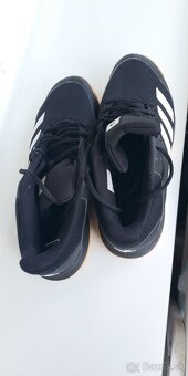 Adidas - 6