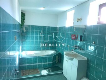 Na predaj rodinný dom v Choči s pozemkom 1905 m2 - 6