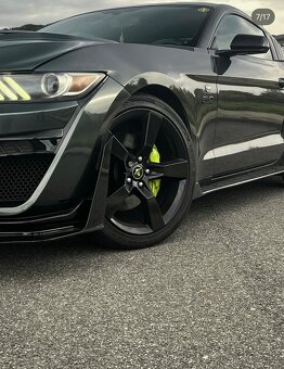 Ford Mustang 5.0 - 6