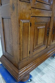 Skriňa masívna starožitná ( 152 ). - 6