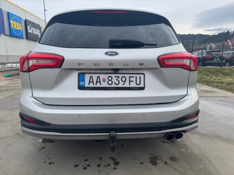 Ford Focus Kombi 2.0 TDCi EcoBlue Active A/T - 6