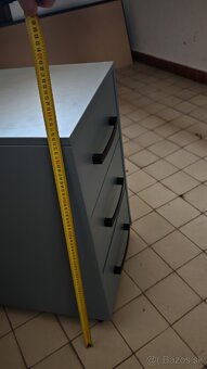 Šuflíky pod stôl - 6