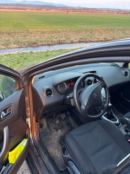 Predám peugeot 308 1.4E 5P - 6